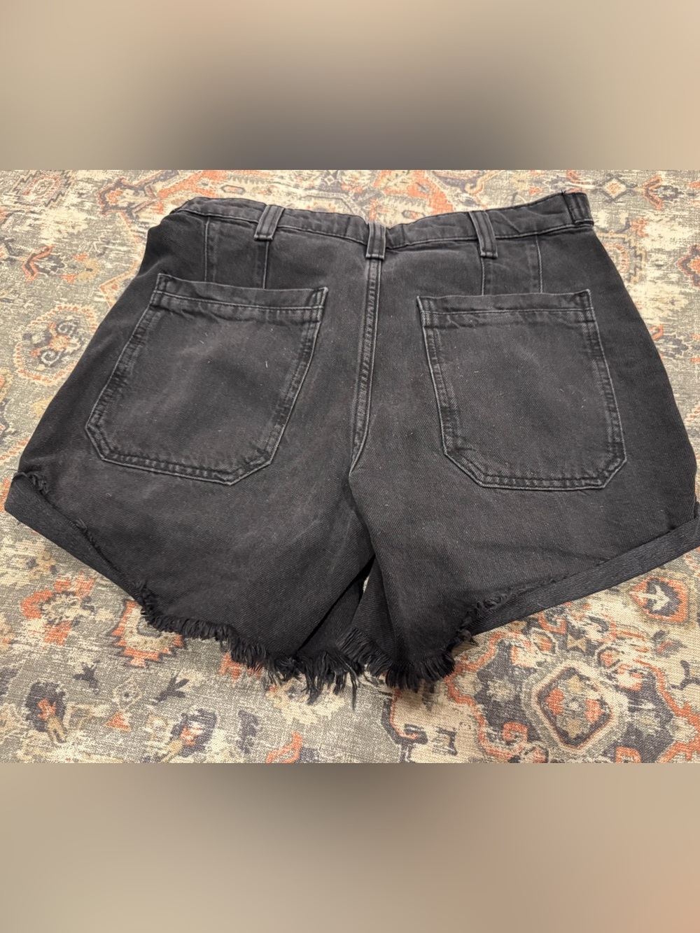 We The Free Button Fly Frayed Hem Shorts - Picture 2 of 8